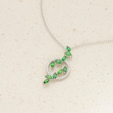 Collier Cercle AÉLYS en Argent 925/1000 avec Oxydes Verts - AE-C6OZ0373