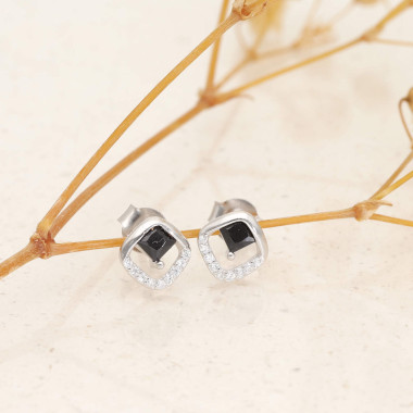 Boucles d'oreilles Losanges AÉLYS en Argent 925/1000 avec Oxydes Carrés Noir et Oxydes Blancs - AE-B6OZ0528